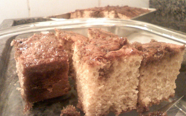 Bolo de laranja com creme de leite