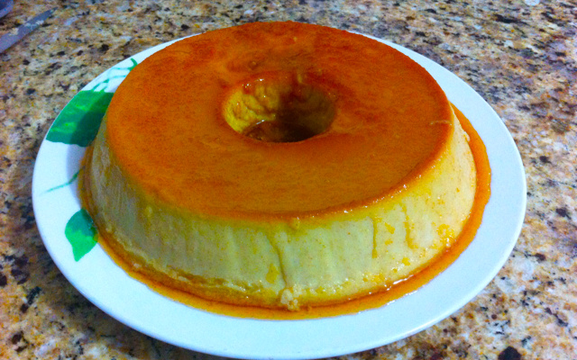 Pudim de pão de forma levinho feito em cima do fogão