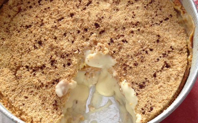 Bolo de farofa com banana