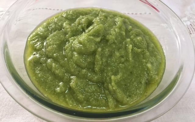 Molho pêsto - fácil e rápido