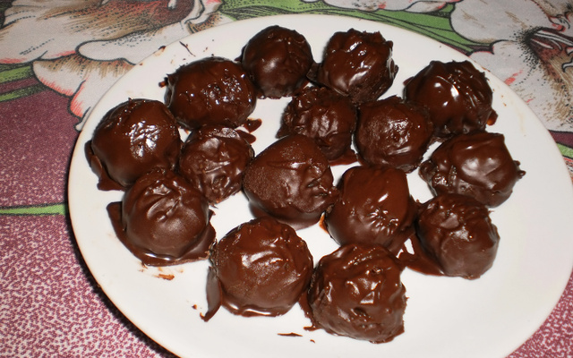 Bombom de leite condensado