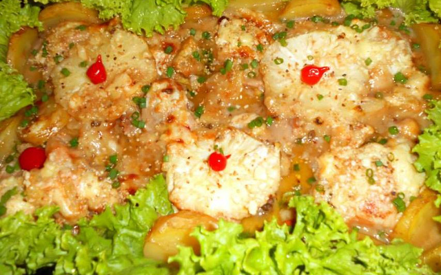 Frango tropical com abacaxi