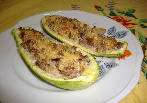 Abobrinhas recheadas à la Chan