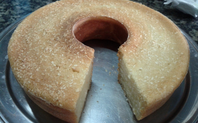 Bolo de macaxeira fácil e rápido