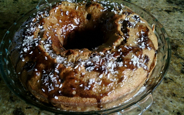 Bolo de frutas com açúcar mascavo