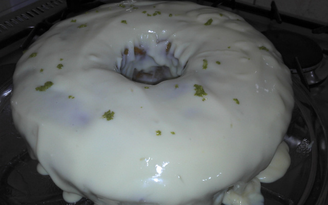 Bolo de limão