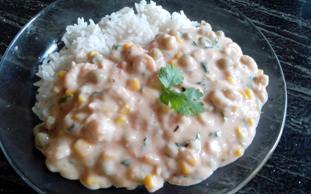 Estrogonofe de camarão