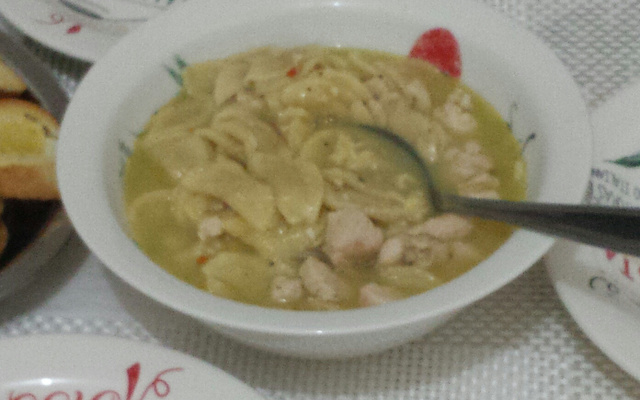 Sopa de capeletti