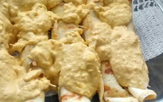 Panquecas de carne moída com creme de milho