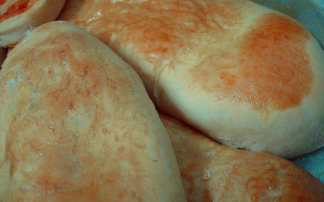 Massa de enroladão ou esfiha