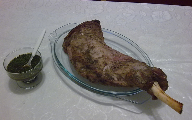 Paleta de carneiro assada