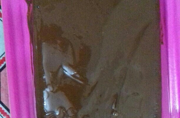 Cobertura de chocolate com creme de leite