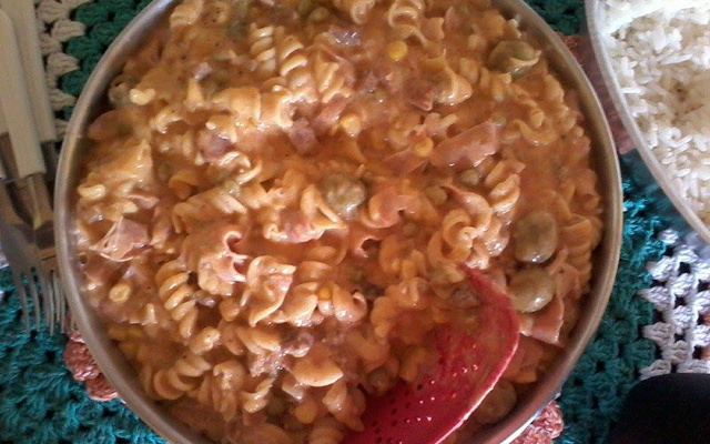 Macarrão na panela de pressão (misto)