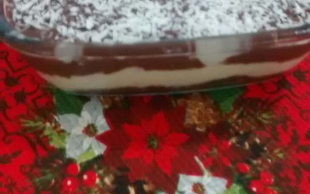 Pavê de coco com chocolate