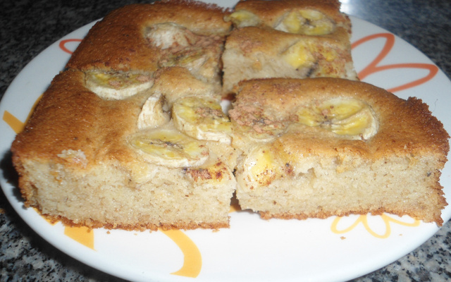 Bolo fácil de banana