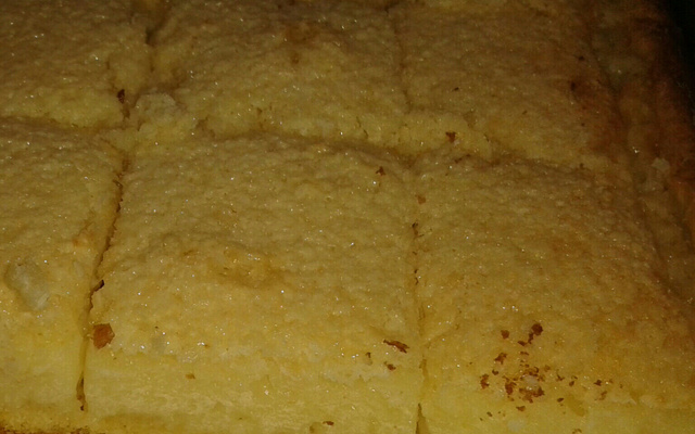 Bolo de fubá cremoso