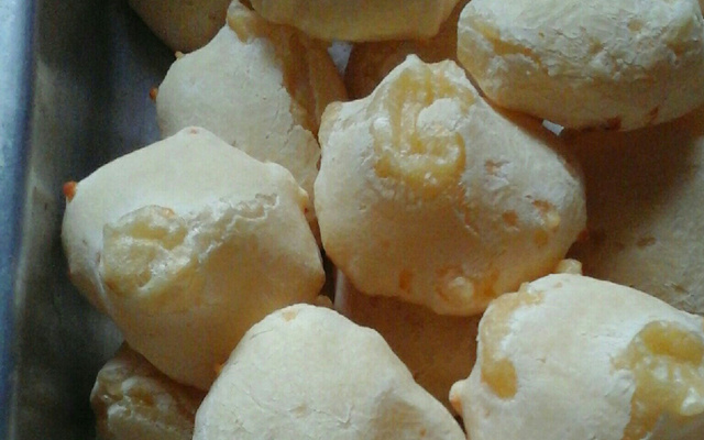 Pão de queijo fácil, rápido e prático