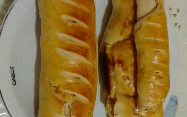 Pão de liquidificador recheado