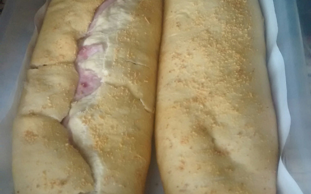 Pão de leite com salsicha