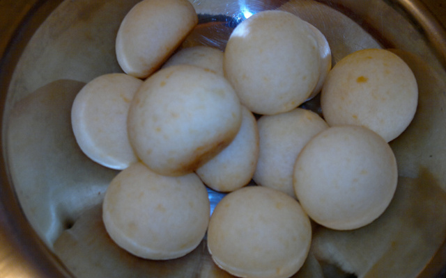 Pão de Queijo com Batata