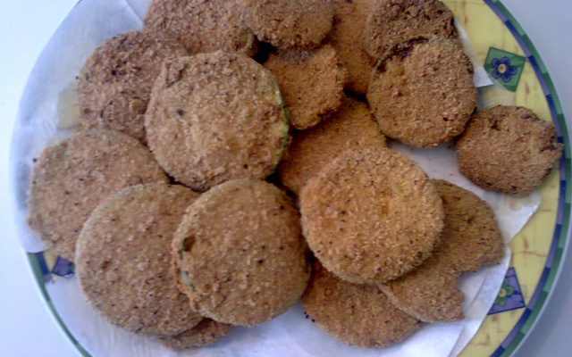 Berinjela a milanesa