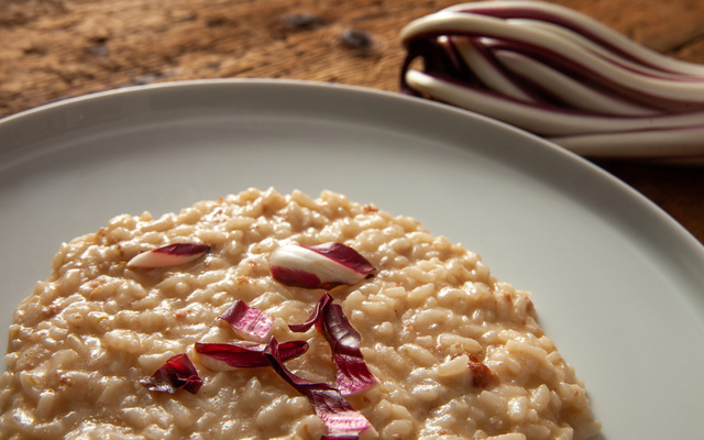 Risoto integral de limão siciliano com amêndoas