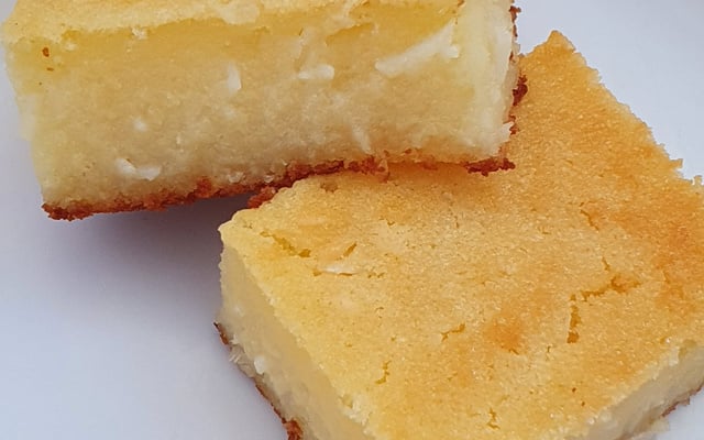 Bolo cremoso de aipim