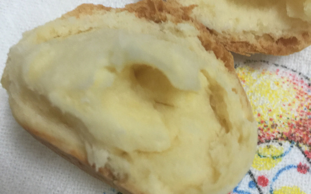 Pão caseiro com fermento em pó da Denise