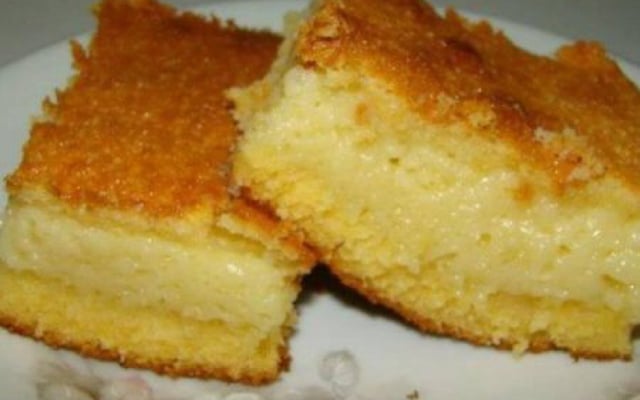 Bolo cremoso de fubá