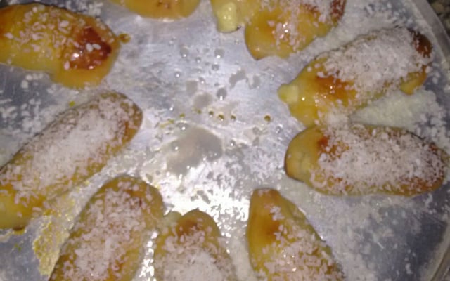 Enroladinho de queijo