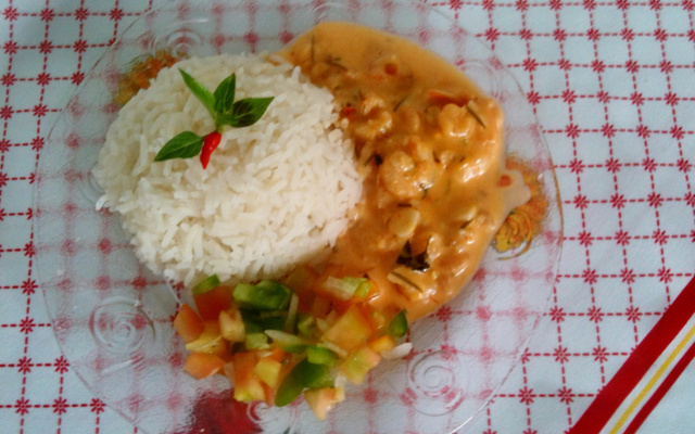 Camarão com requeijão