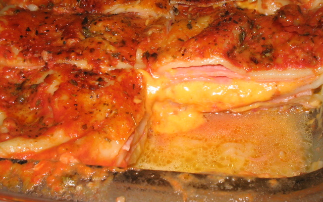 Lasanha de calabresa