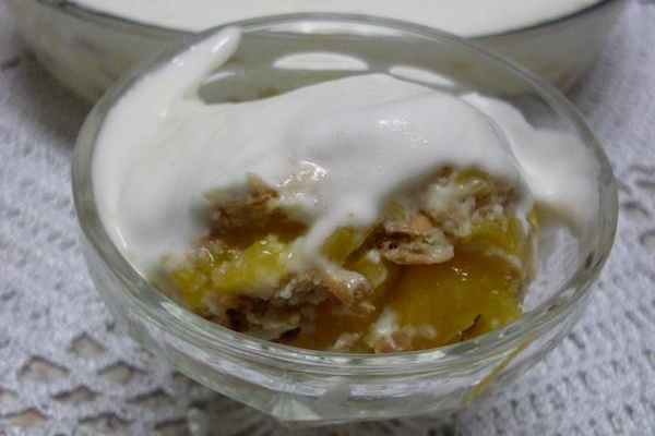 Pavê de pessêgo da Edi