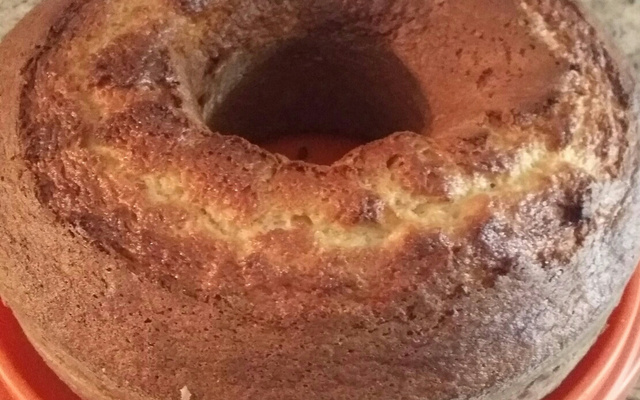 Bolo de iorgute natural (fácil)