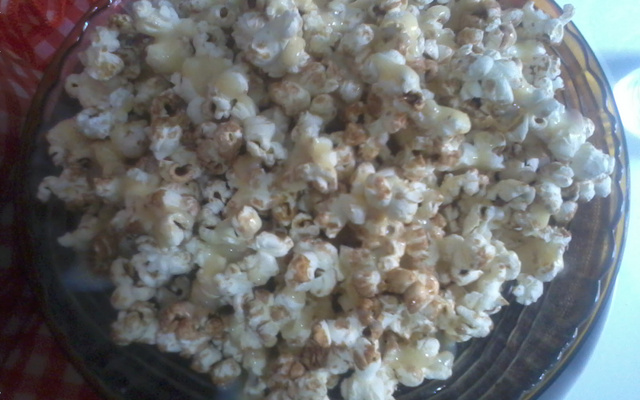 Pipoca doce de micro-ondas sem óleo