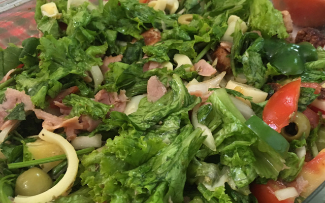 salada de frios para o verão