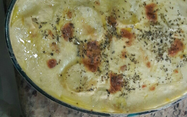 Frango cremoso com batata