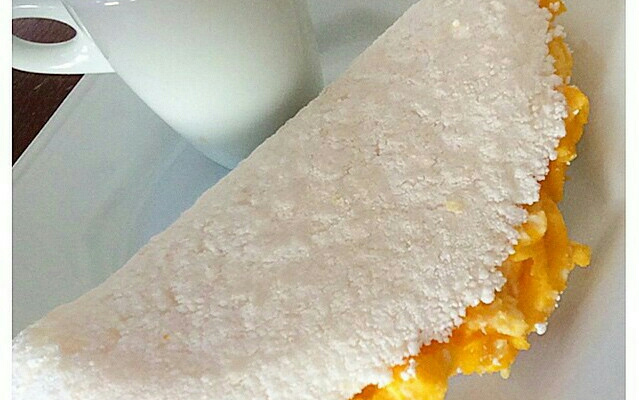 Tapioca de queijo com ovos