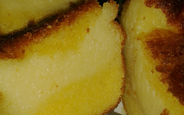 Bolo de fubá cremoso