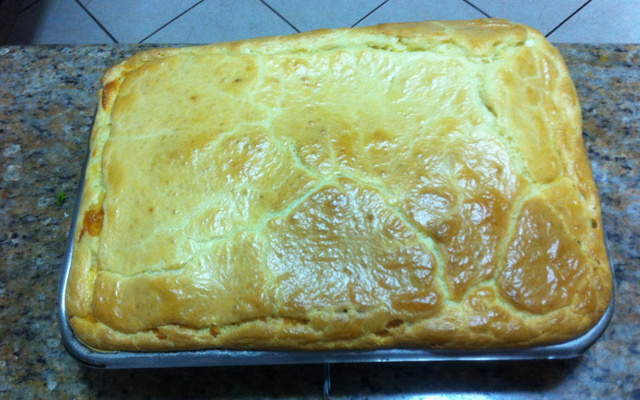 Torta de carne moída com requeijão