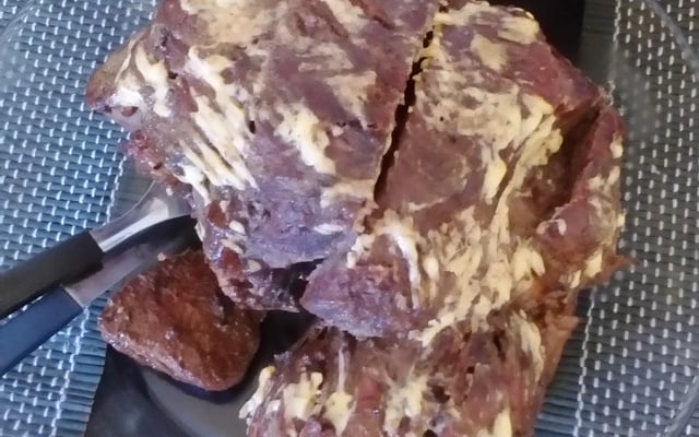 Pernil de javali assado no forno