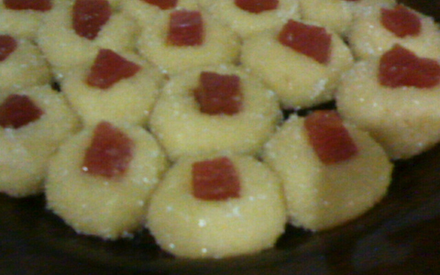 Biscoito amanteigado de goiabada