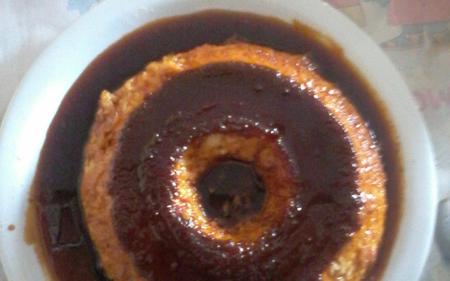 Pudim simples de leite