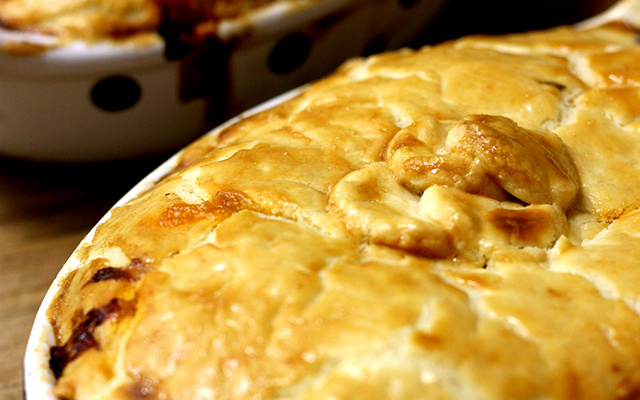 Torta de frango com a massa mais fácil do mundo
