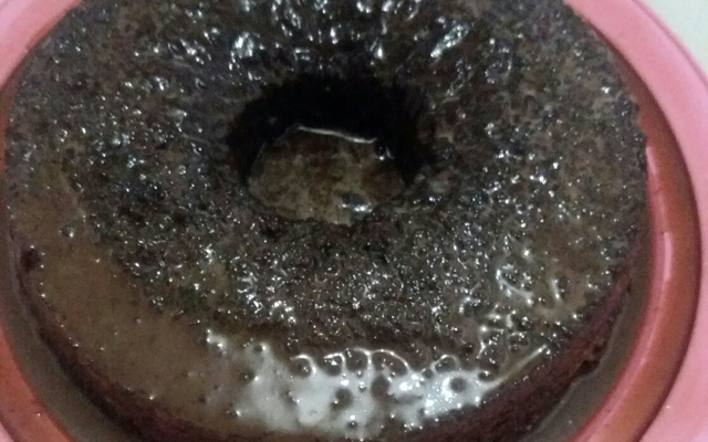 Bolo de chocolate de microondas