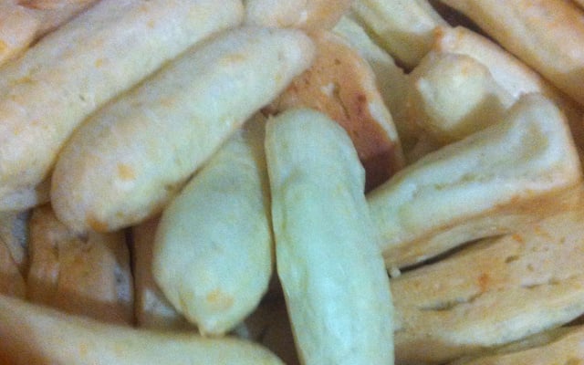 Biscoito de polvilho assado (o verdadeiro biscoito mineiro)