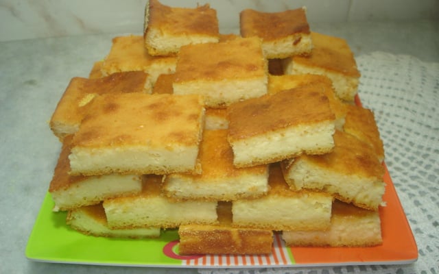 Bolo de fubá cremoso