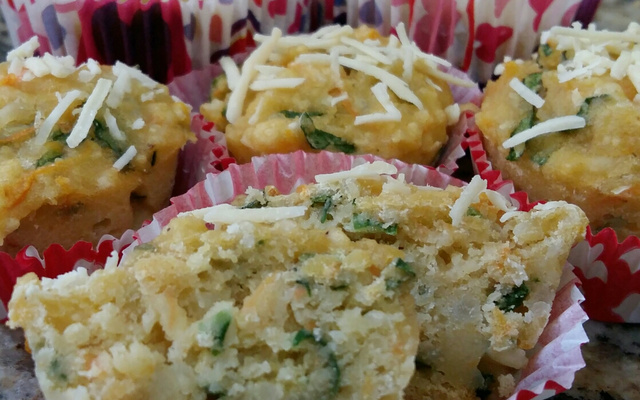 Bolinho de arroz e queijo de liquidificador
