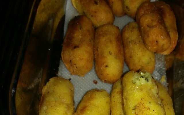 Croquete de milho da Gabi