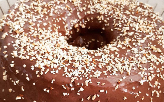 Bolo de chocolate funcional sem glúten e sem lactose